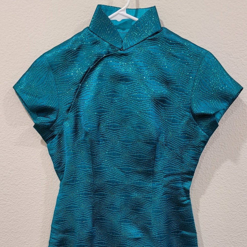 Vintage Late 1940s\1950s custom CheongSam (Chinese gown w\ Mandarin collar)